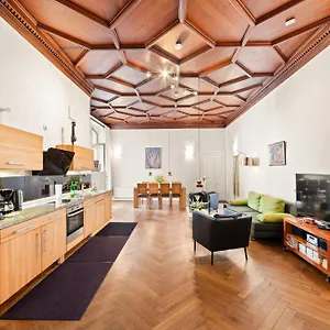 Aptc Downtown Monument4rent Near Checkpoint Charlie Apartment Berlin