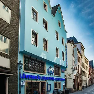 Und Restaurant Loewenbraeu Hotel